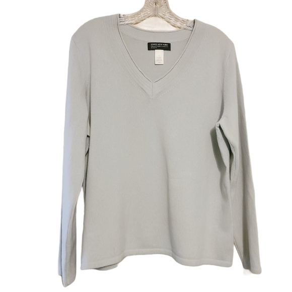 Jones New York | Women's 100% V-Neck Cashmere Sweater (Size 0X) - Picture 1 of 8